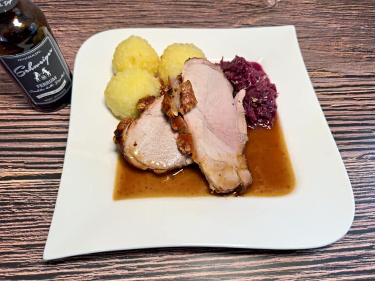 Originalrezept: Bayerischer Schweinebraten perfekt gegrillt