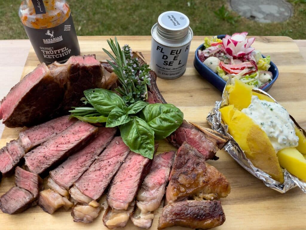 Cote de Boeuf vom Holzkohlegrill