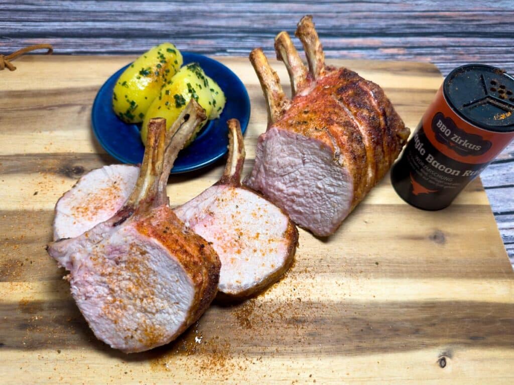 Rack vom Duroc Schwein